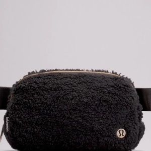 NWT Lululemon Black Fleece Belt Bag; ships in Lulu bag